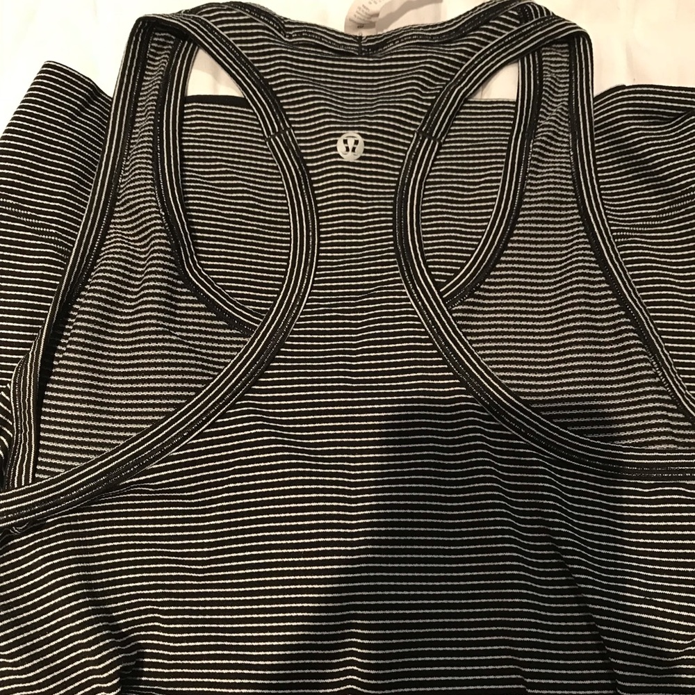 Lululemon tank